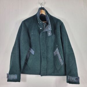 Wool/cashmere high collar jacket